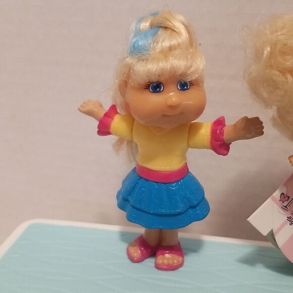 Vintage Cabbage Patch Kids Lot Mini Vintage Doll Figurines from the  197… - Picture 3 of 17